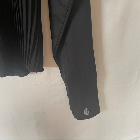 Free People Movement Playin’ for Keeps Track Jackets. Black and White XL - Picture 7 of 7